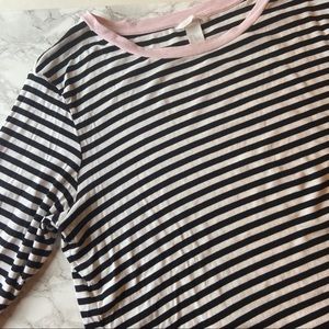 H&M Black and White Striped Long Sleeve Tee